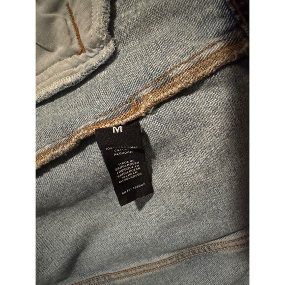 NWT Celebrity Pink Distressed Denim Jean Letterman Patch Jacket Women Medium - Picture 9 of 14